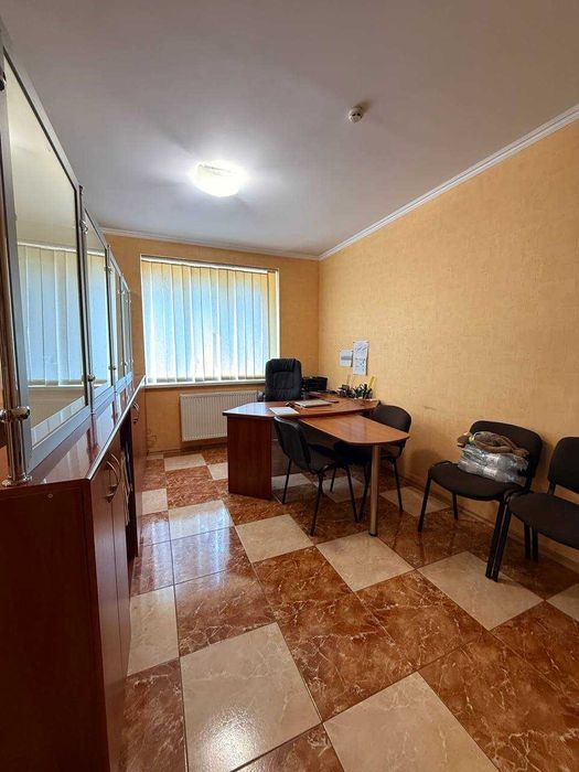 Оренда приміщення з меблями