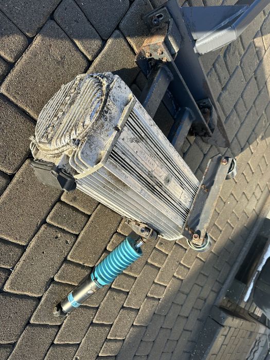 Генератор Frigoblock G24 автомобільна холодильна установка