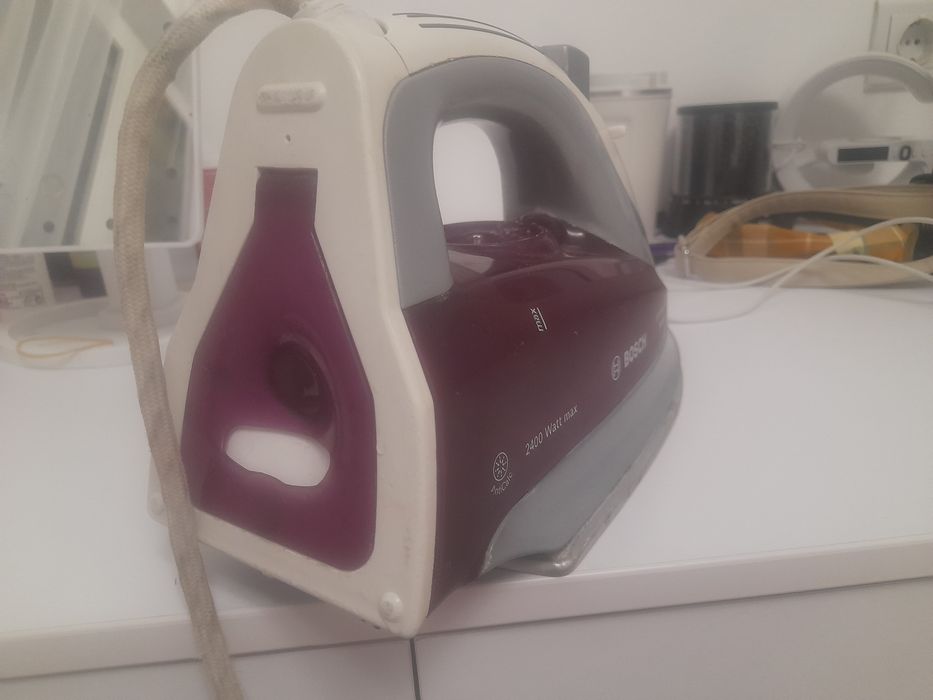 Праска/утюг BOSCH(під ремонт або запчастини)