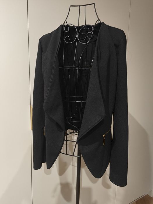 Elegancki Czarny Żakiet Tozmiar S 36 Do Pracy Casual na codzień Hit