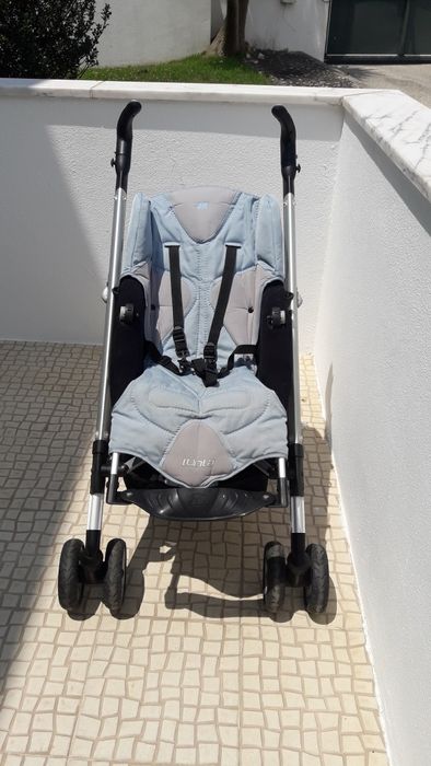 Carrinho bebe em muito bom estado