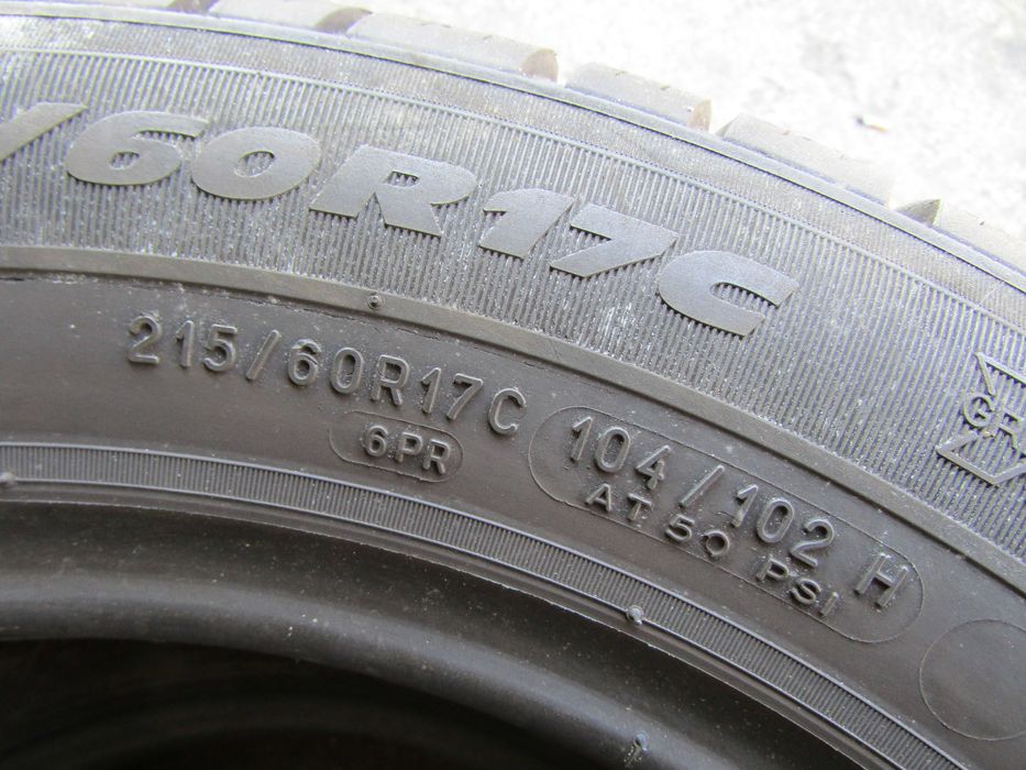 215/60R17 MICHELIN AGILIS 2szt 8mm 104/102H 2018R