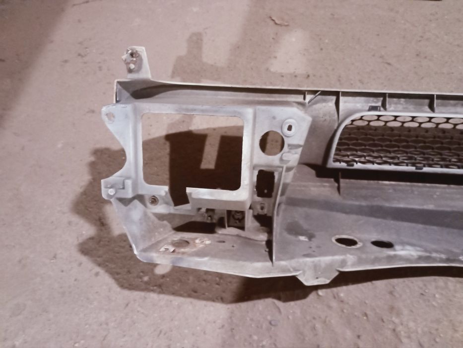 Pas przedni "okular" transit mk6 2000 - 2006