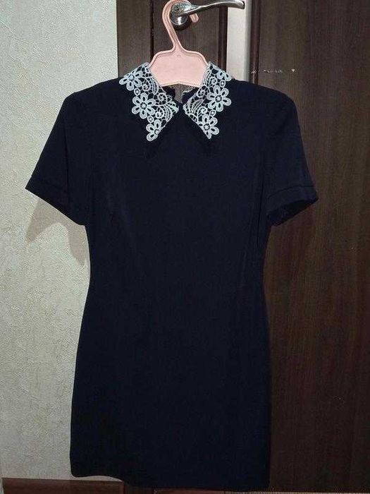 пряма сукня, ідеального стану