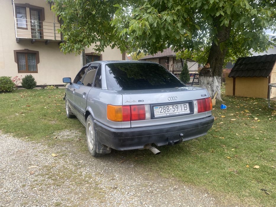 Продам Audi 80