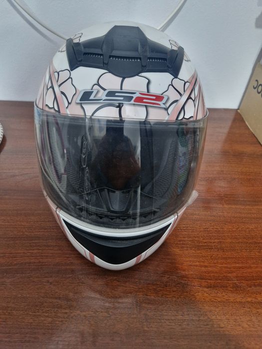 Capacete shark LS2