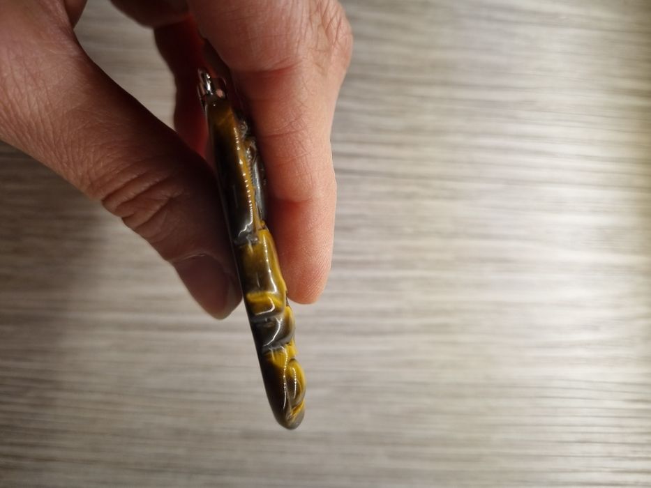 Pingente buda em olho de tigre