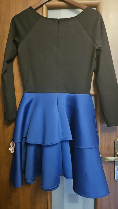 Elegacka Sukienka nowa