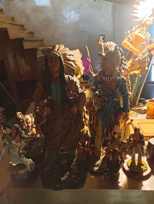 Coleção de índios bom estado