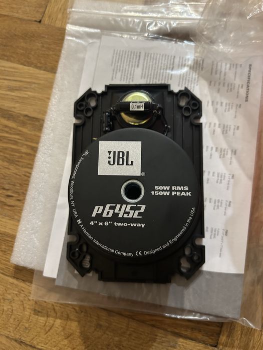Колонки  Акустична система  JBl p6452