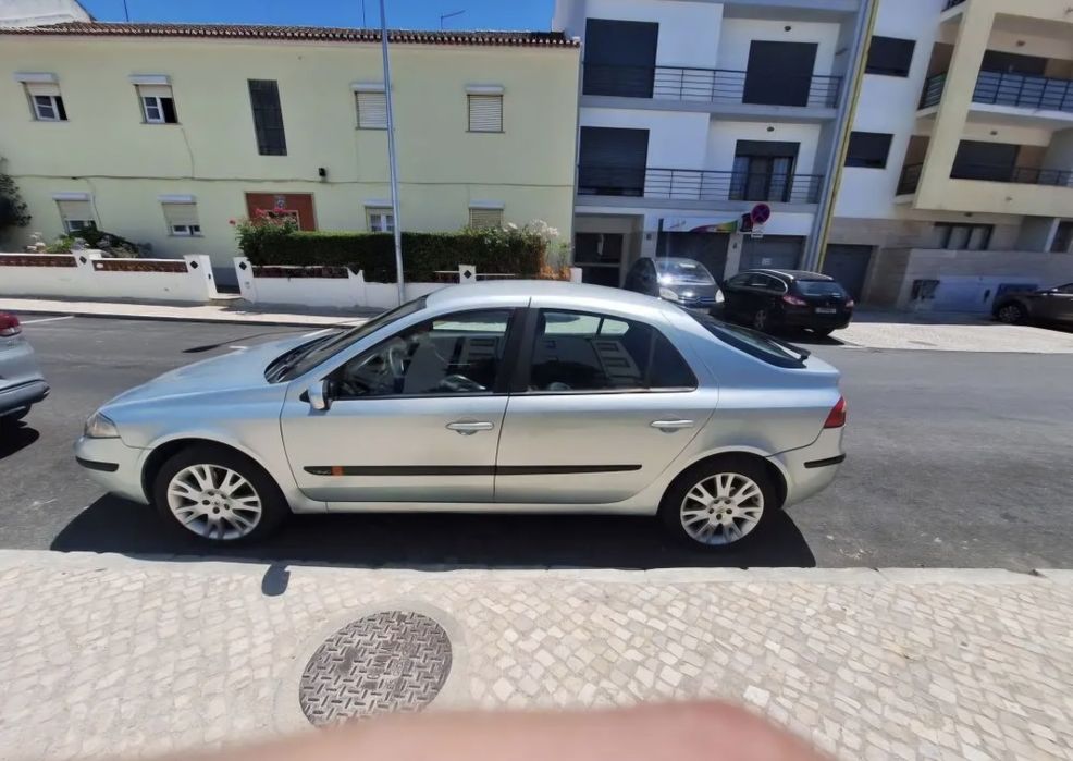 Renault laguna 2001