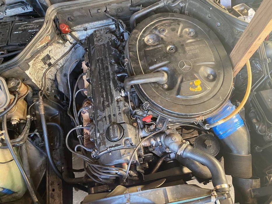 Мотор двигатель двигун m102 m103 блок ГБЦ