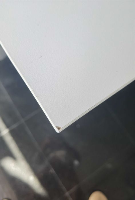 Mesa branca extensível