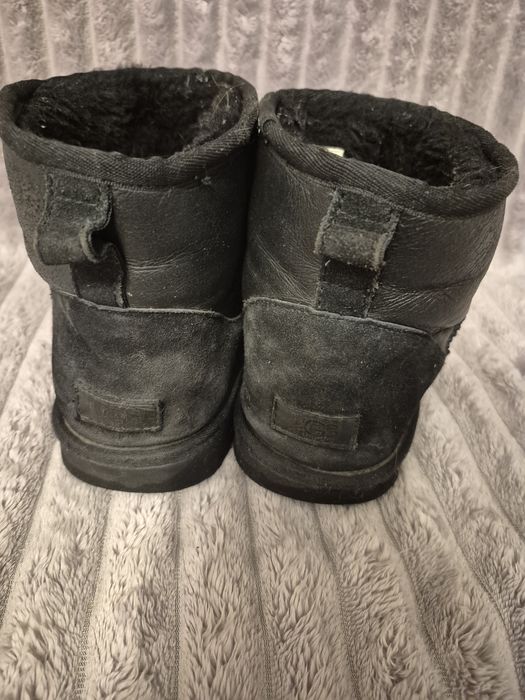 Чоловічі  теплі уги