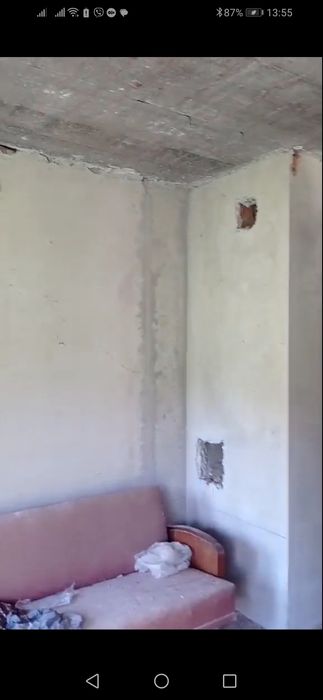 Продається добротній будинок недалеко від міста