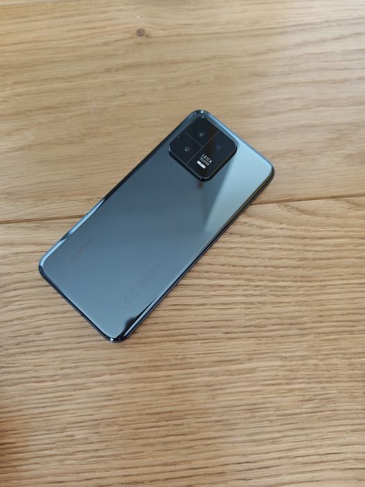 Smartfon Xiaomi 13 8/256GB 6,36" 120Hz 50Mpix
