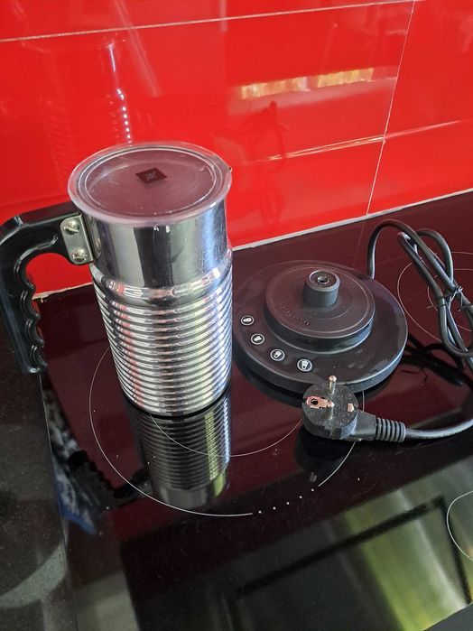 Nespresso máquina de capuccino