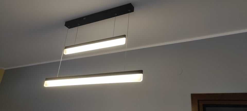 Ledowy żyrandol Dwu paskowy