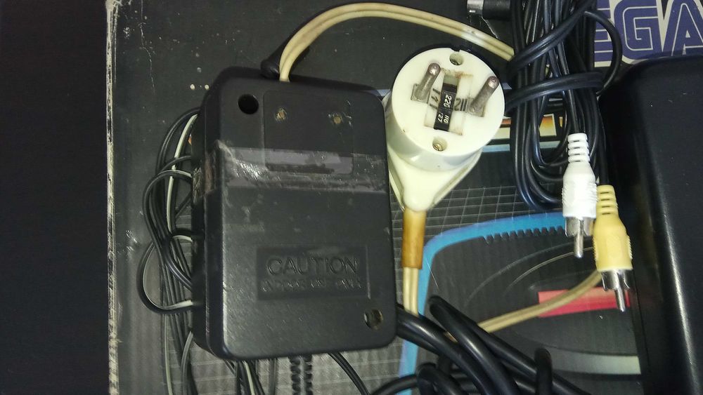 Sega Mega Drive 2 (под восстановление)