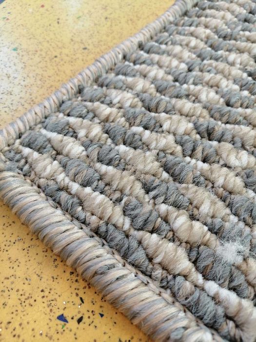 Obszywanie wykładzin dywanowych, overlock, miniket - dojazd do klienta