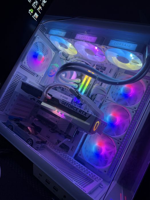 Computador gamer Ryzen 9 9950x3d + RTX 5070 OC White