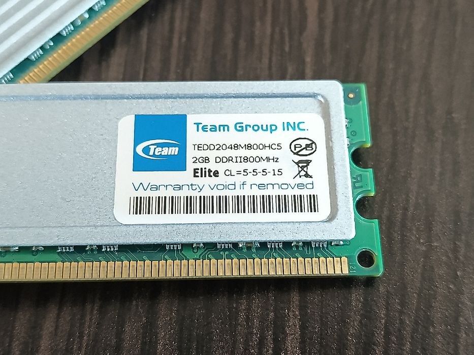 Pamięć RAM DDR2 4GB (2x2GB) Team 800