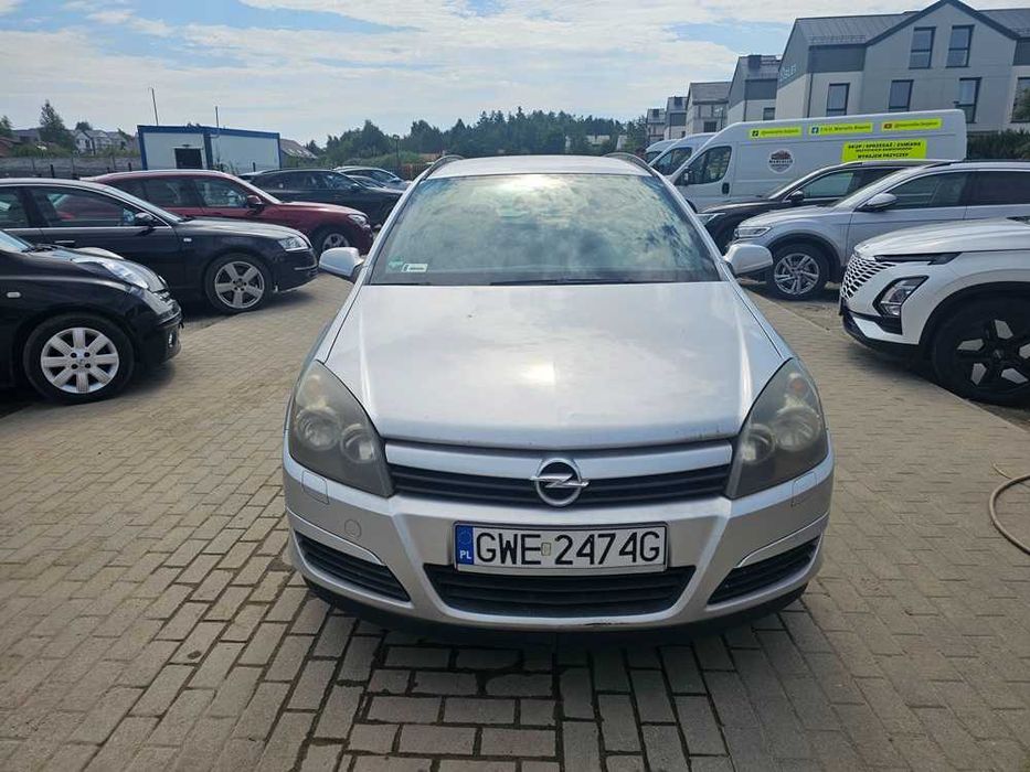 Opel Astra 2005r/1.8 benzyna /125KM/AUTOMAT/opłaty aktualne/HAK