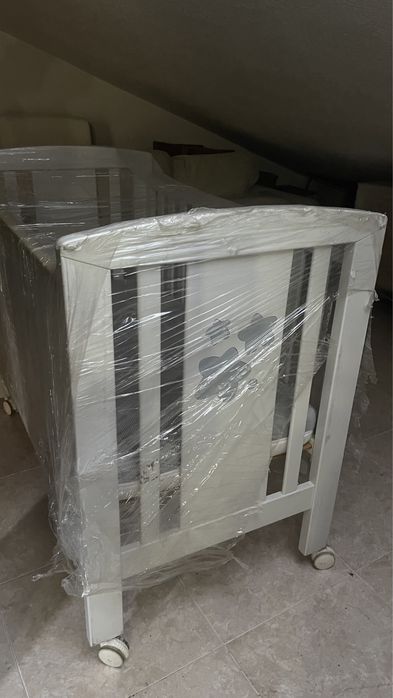 Berço bebé da Trama + colchão