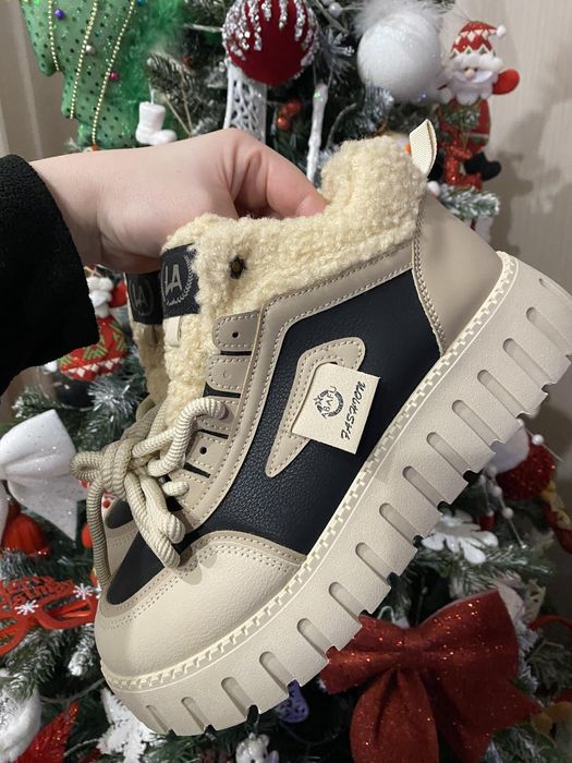 Женская зимняя обувь