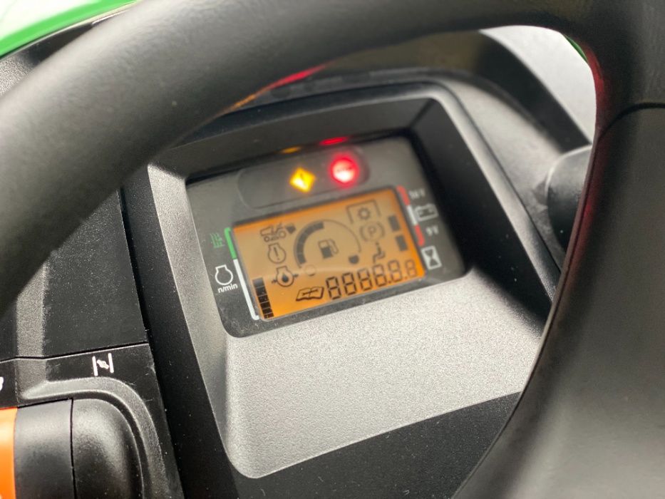 Traktor Ogrodowy JOHN DEERE X350R / V-TWIN 726 cm³ / AGREGAT 107 CM