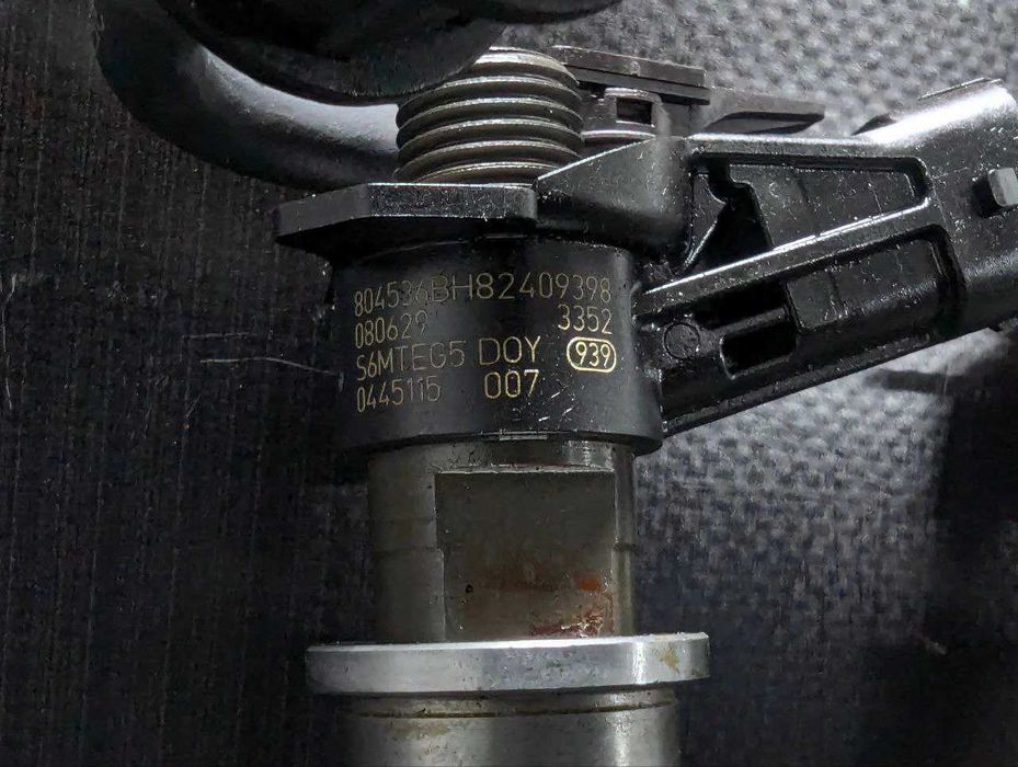 Форсунки 0445115007 Renault рено Opel Vivaro Nissan нисан опель 2.0DCI