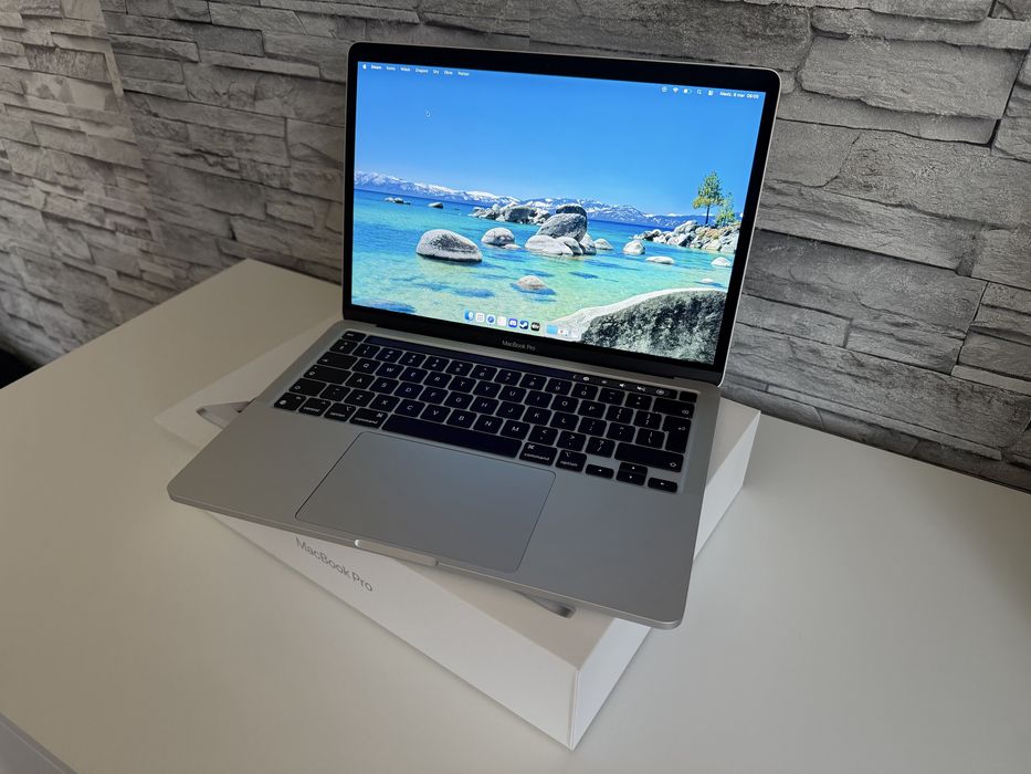 Apple MacBook Pro 13” 2020 M1 512GB 8GB Srebrny