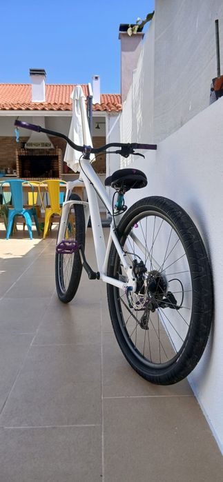 Bicicleta ROCKRIDER para dar Grau com 1 ano ainda na garantia