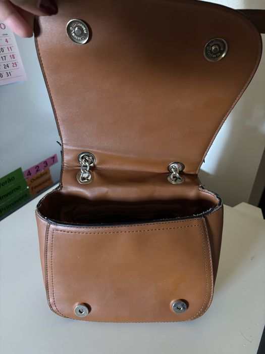 Mala Mo 24*21cm castanha