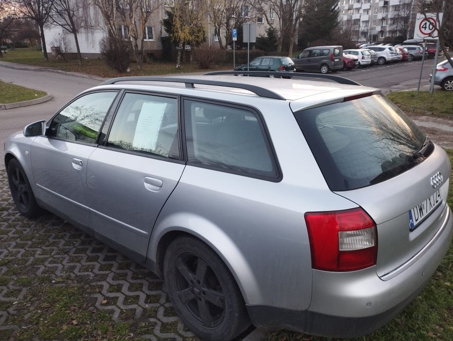 Автомобіль Ауди А4