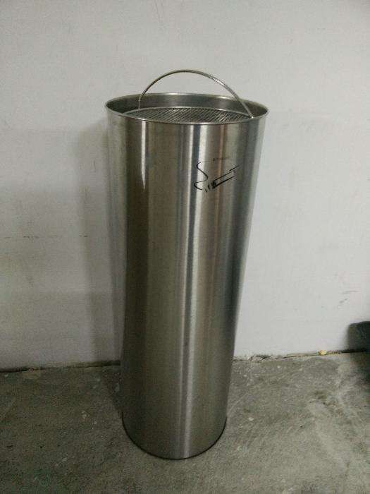 Cinzeiros em Inox