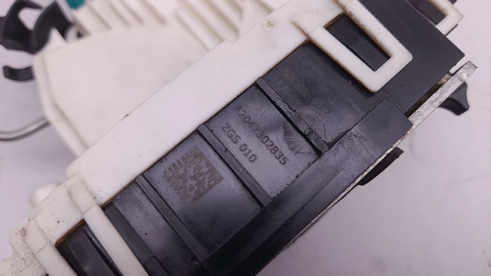 Fechadura / fecho porta trás direito MERCEDES-BENZ Classe A (W176)