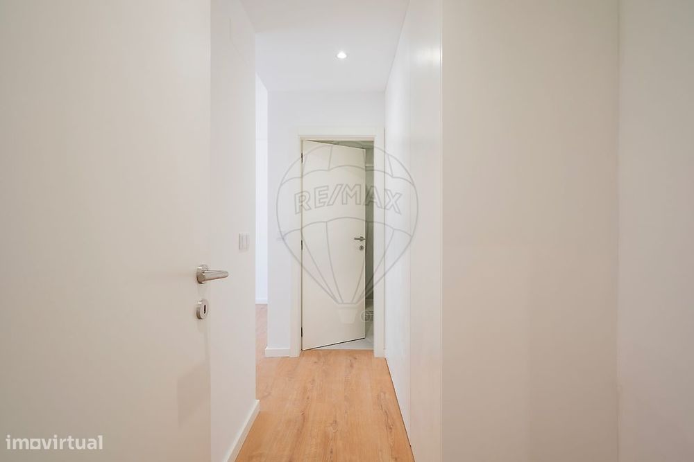 Apartamento T4 para venda