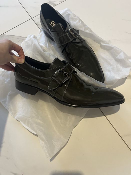 Лаковые туфли извесного бренда