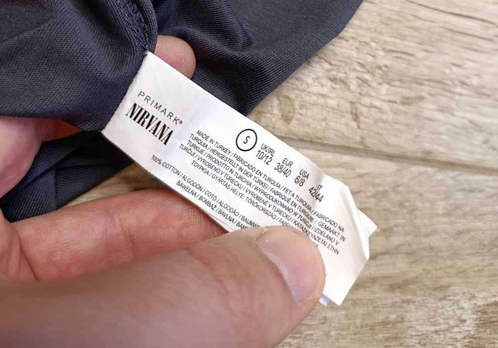 футболка Nirvana офіційний мерч 2023 року, рок футболка S/М