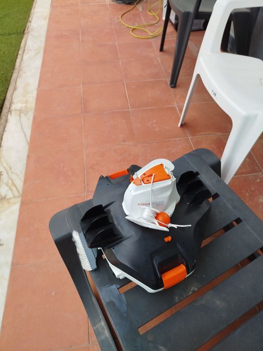 Rebot de piscina bateria
