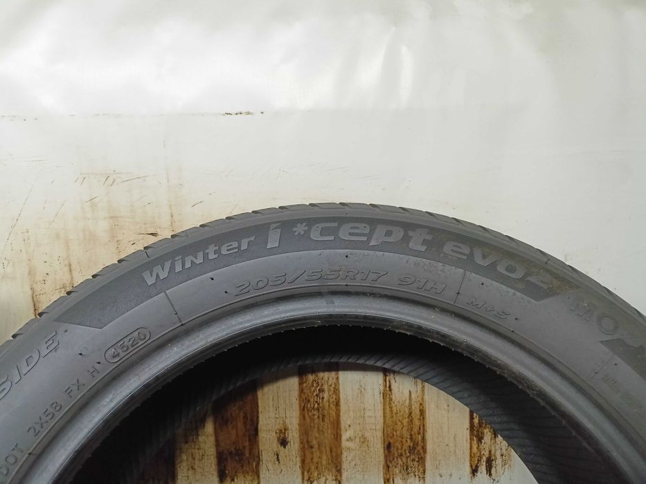 Hankook Winter Icept Evo 2 205/55/17 2020r 91H 2x6,6mm (4619)