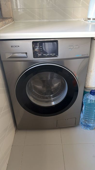 Máquina de lavar a roupa