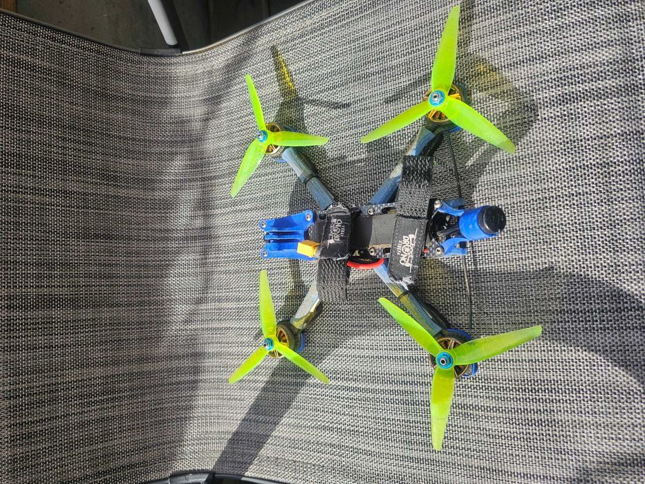 Dron Fpv 5" Dronostrefa DS5, DJI o3, TBS Crossfire