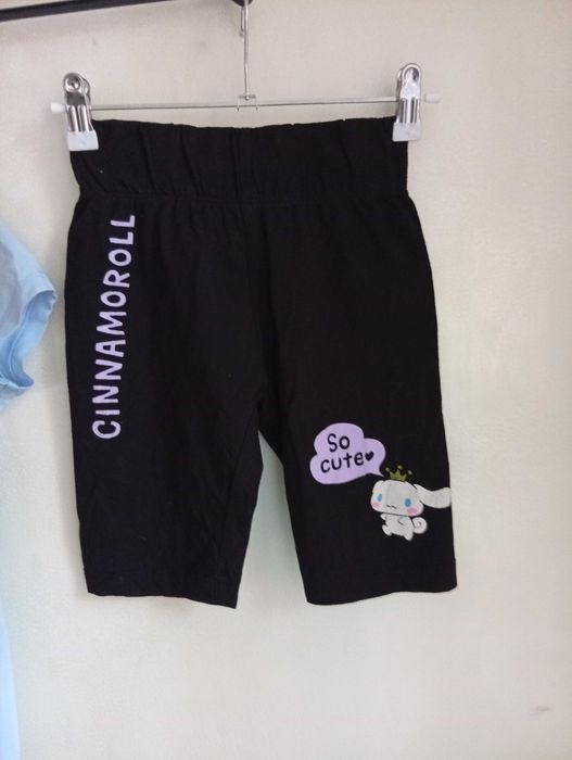 Niebieski t-shirt 4F i kolarki Cinnamoroll 146