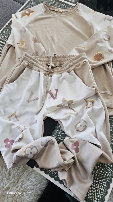 Nowy włoski dres damski uni