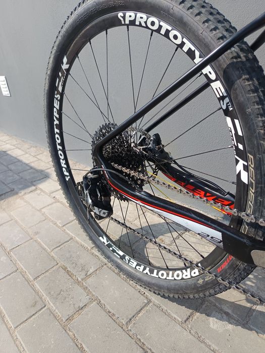 bicicleta btt carbono R29