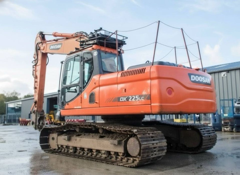 В РОБОТУ! Гусеничный экскаватор, екскаватор, прокат екскаватора