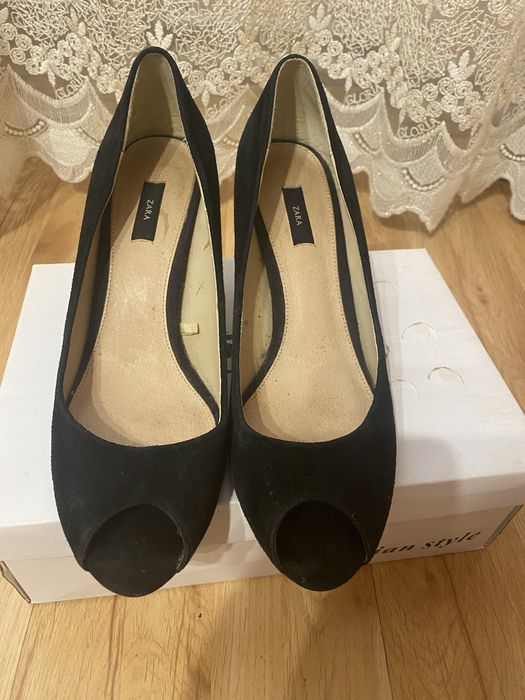 Взуття жіноче Zara