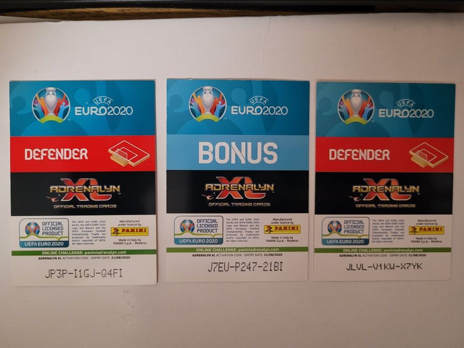Trzy karty Panini Jonathan Tah Wales 19.11.2019 Donnarumma Bonucci Ch